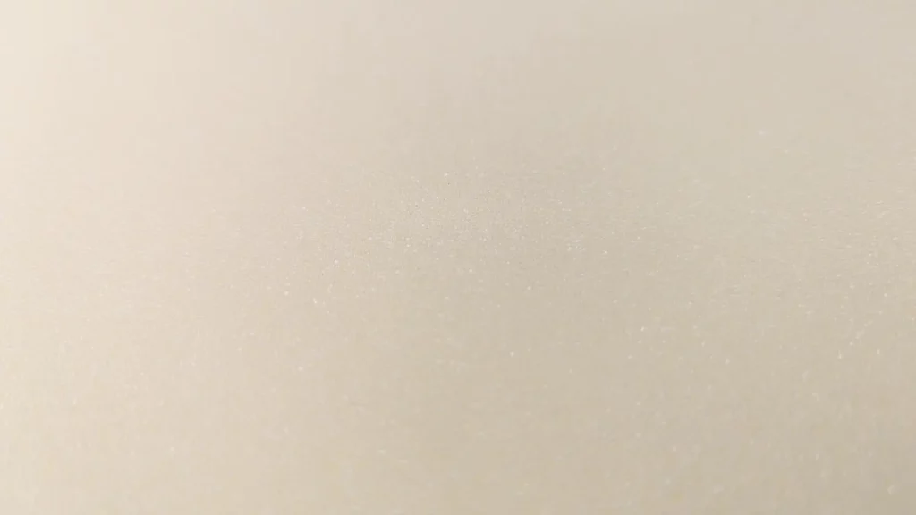 afros-ypsilis-poiotitas-background
