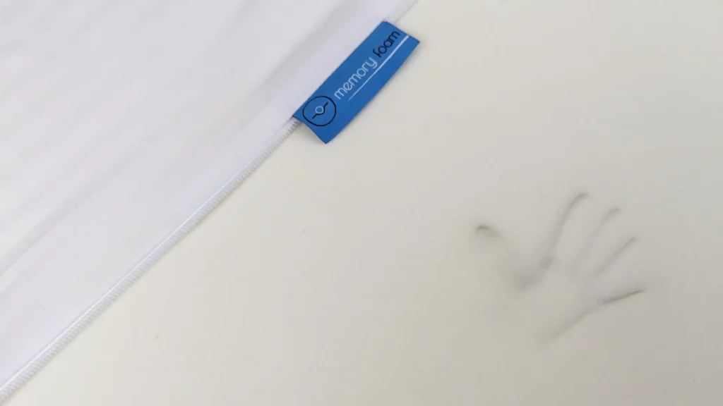 afros-mnimis-baby-memory-foam